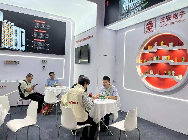 Sanan Glac páirt ag an 24ú Expo Tionscail Shanghai Le Nuálaíochtaí Nua